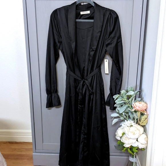 Lani the Label Robe NWT - Picture 3 of 5